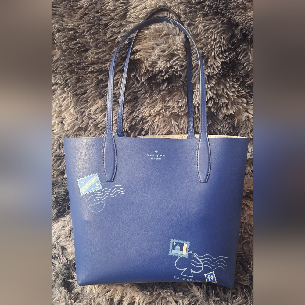 Kate Spade Off The Grid Tote With Wristlet